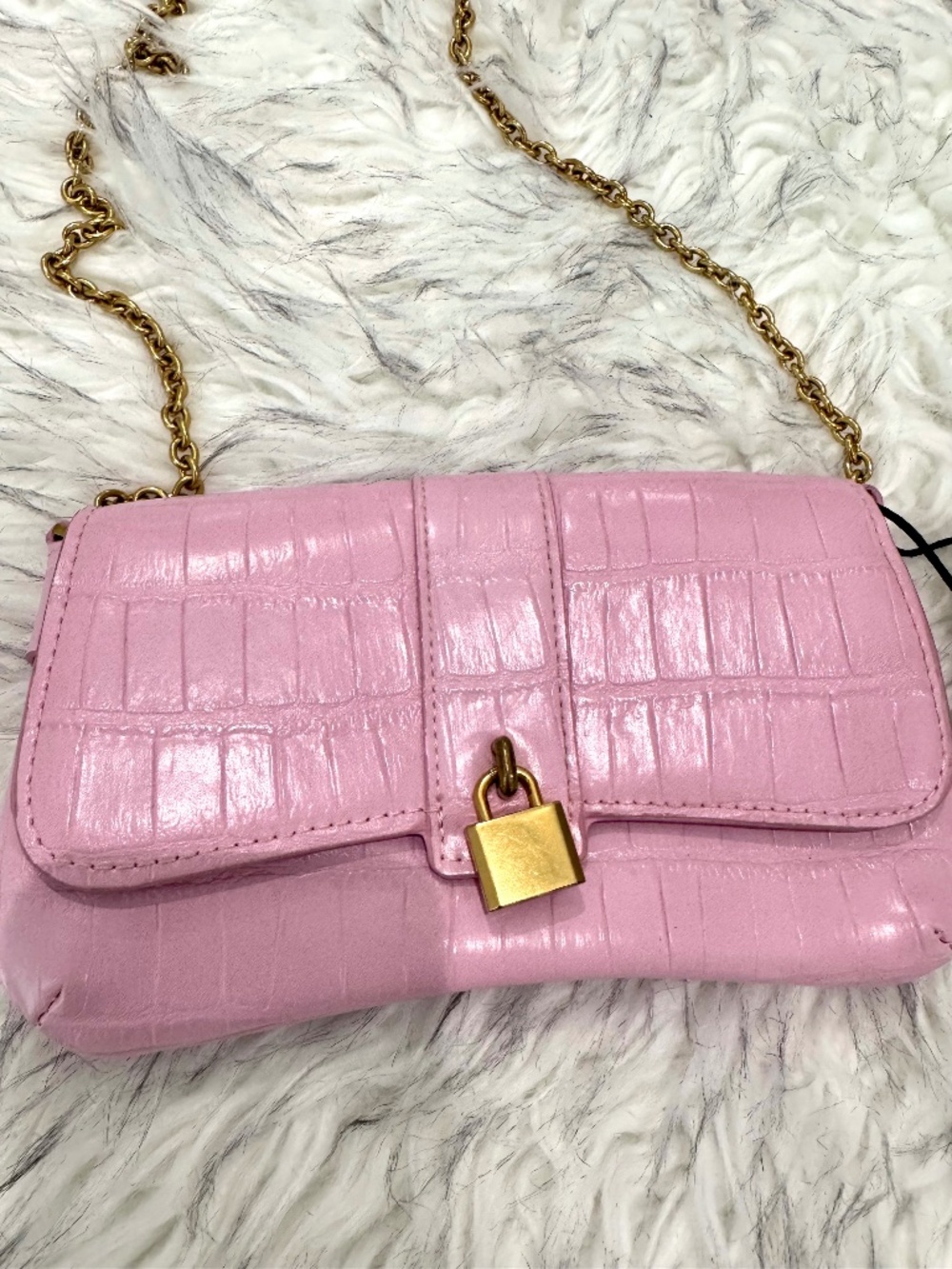 MNGO Pink Croc Embossed Shoulder Bag Gold Chain
